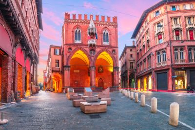 Kurzurlaub in Europa nach Bologna