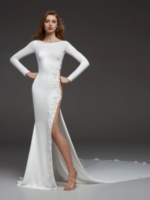 Camilla, Pronovias