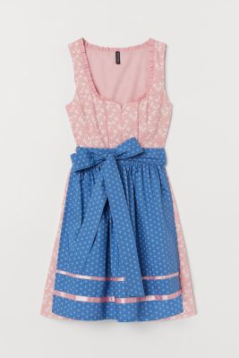 Dirndl Giselle in Rosa von H&M, 39,99 Euro