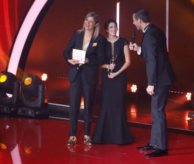 GOLDENE BILD der FRAU 2021: Kai Pflaume hat die Ehre, jedes Jahr inspirierende Preisträgerinnen auszuzeichnen.