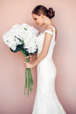 Die sch&#xF6;nsten Fit and Flare Brautkleider 2018/2019