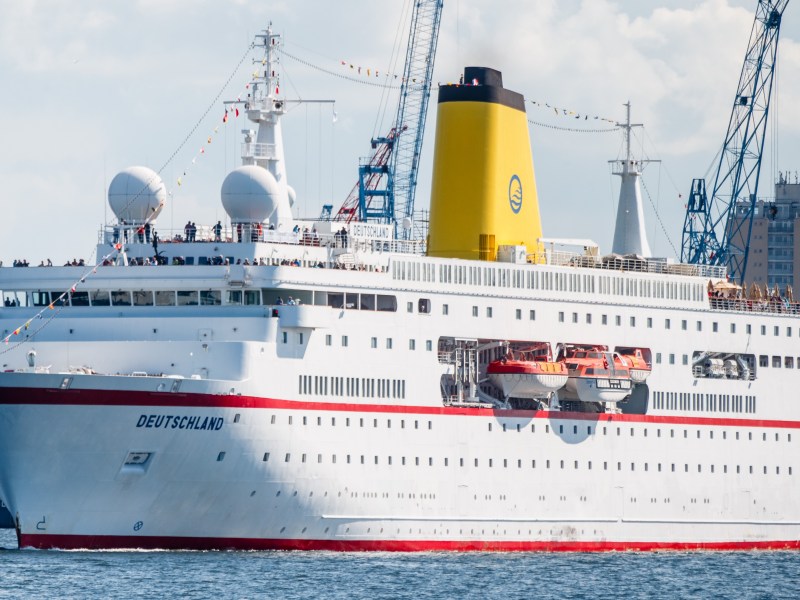 Die MS Deutschland war von 1999 bis 2015 als 'Das Traumschiff' unterwegs