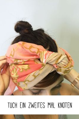 Bandana binden für mittellange Haare - Schritt 8