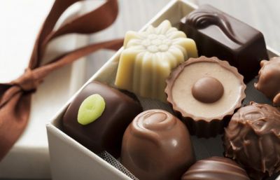 Schokolade & Süßigkeiten