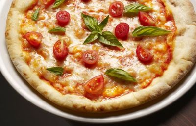Enthalten Gluten: Pizza, Fast Food mit Brot (Döner, Falafel, etc.)