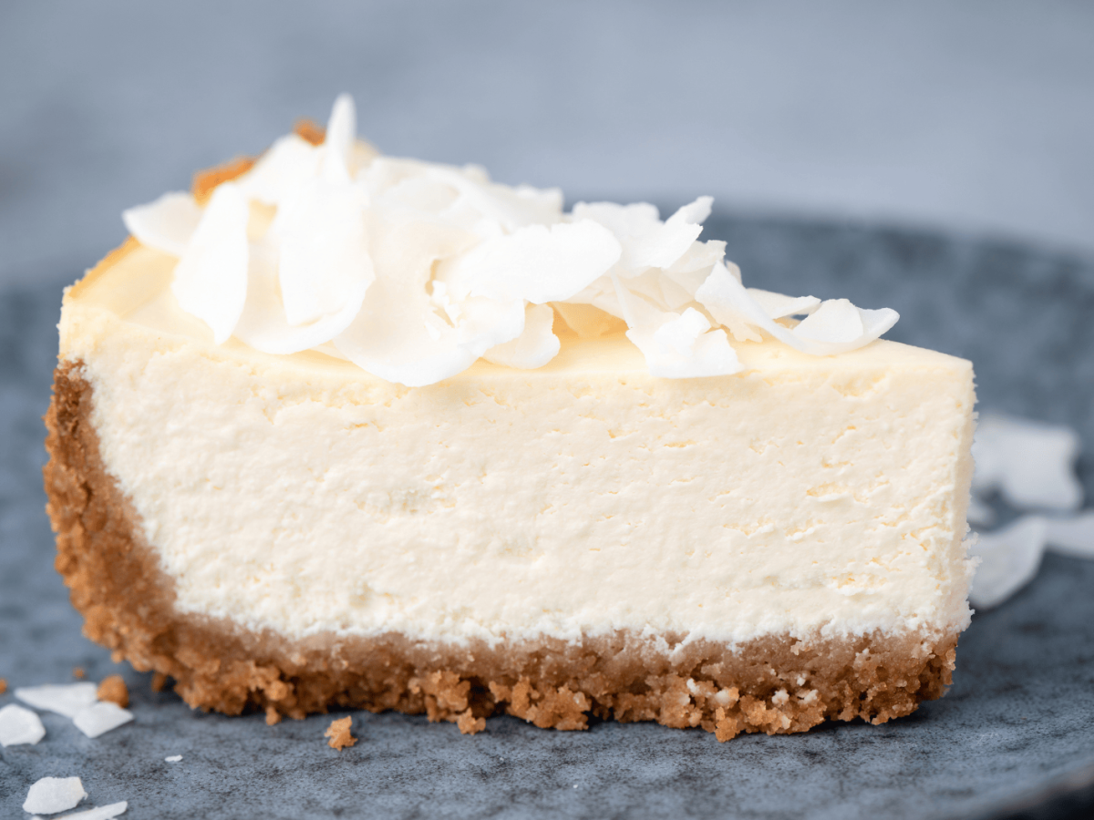 Perfekter Sommer-Genuss:  Himmlischer Kokos-Käsekuchen – ganz ohne Backen