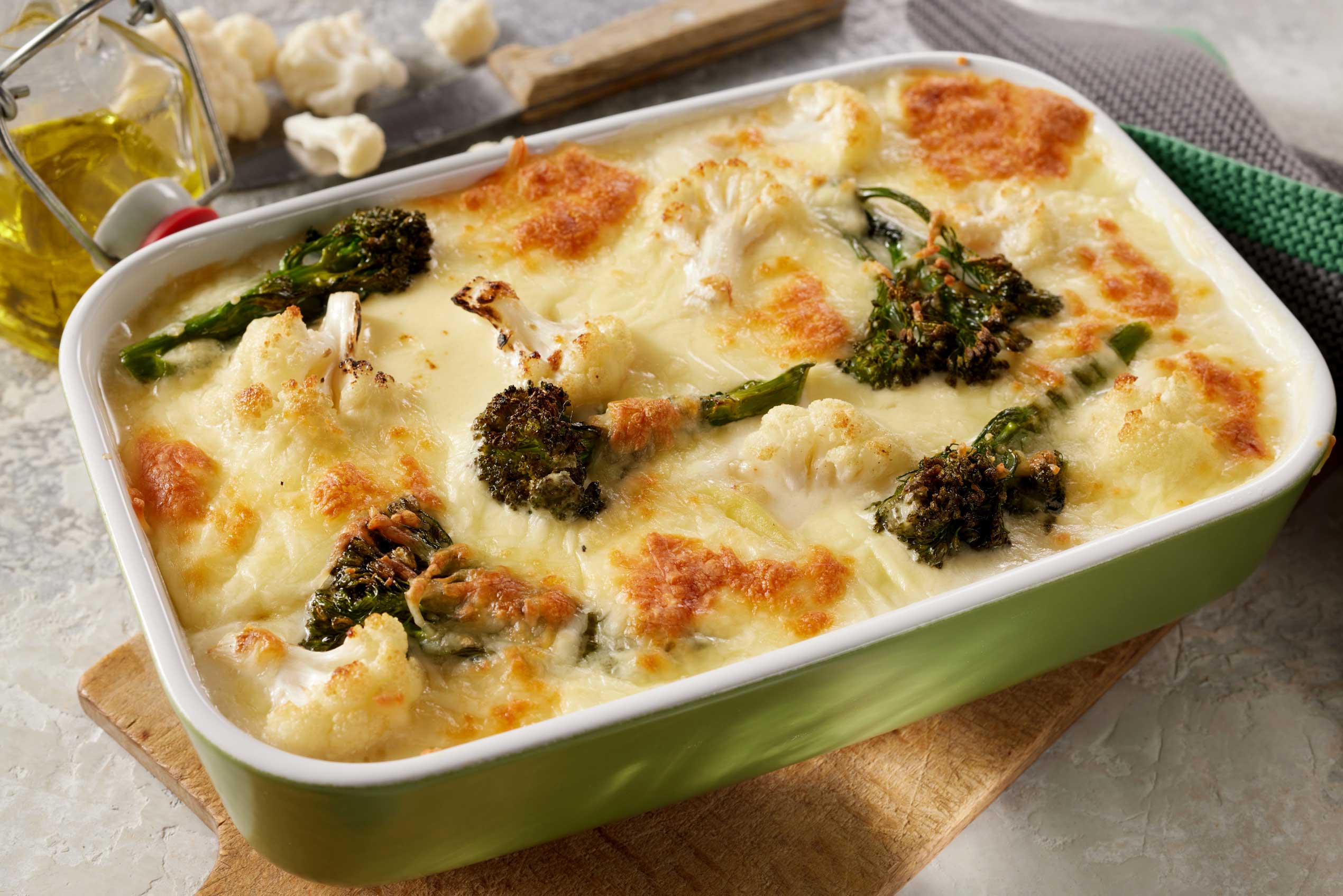 Blumenkohl-Brokkoli-Gratin: Low Carb und unfassbar lecker! - gofeminin