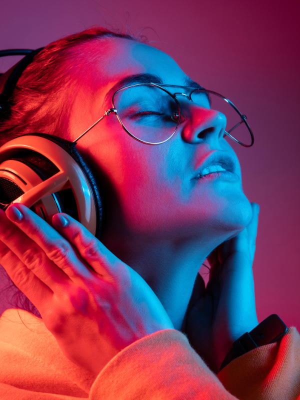 Kaum jemand weiß, wie man einen Ohrwurm wieder loswird – diese 3 Tricks helfen!