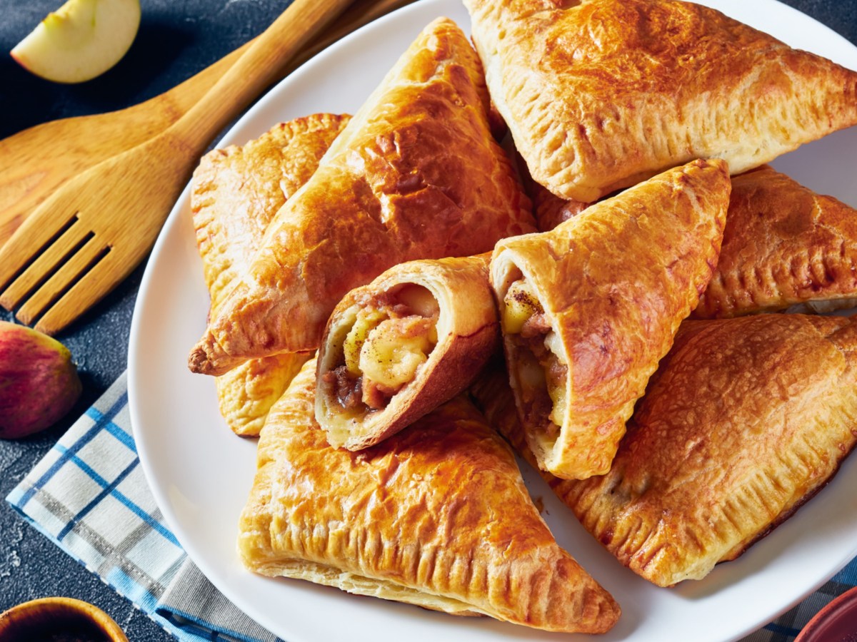 Rezept für Apfeltaschen: Herbstlicher Hochgenuss vom Blech – wie von Oma