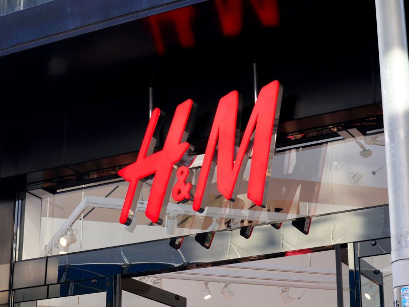 Schaufenster der Winterkollektion von H&M