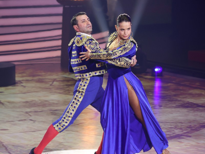 TV-Koch Ali Güngörmüş und Christina Luft bei Let's Dance.