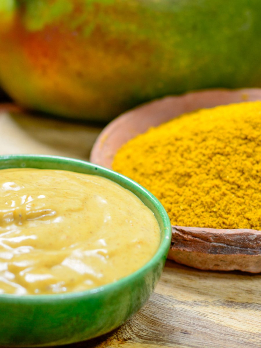 Fruchtiger Mango-Curry-Dip: Der darf bei keinem Grillfest fehlen