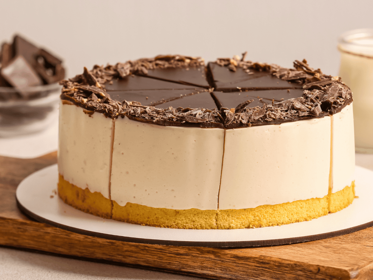 Vogelmilch-Torte: Himmlischer Kuchen-Traum mit Cremefüllung