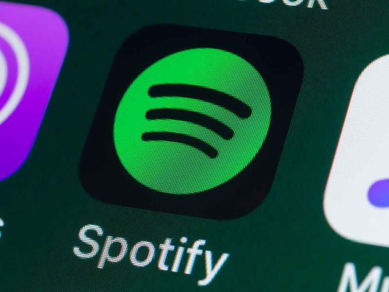Spotify App auf einem Handy Bildschirm.