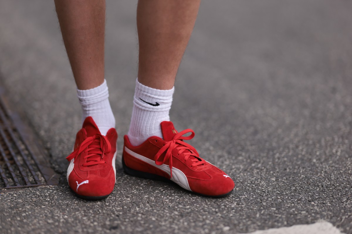 Rote Puma Sneaker