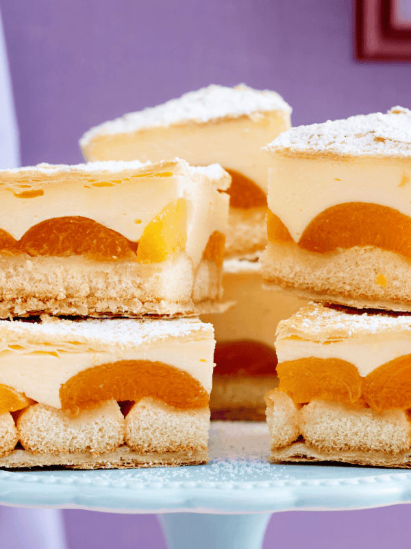 Blätterteig-Aprikosen-Schnitten: Der einfachste Kuchen, der nach Sommer schmeckt